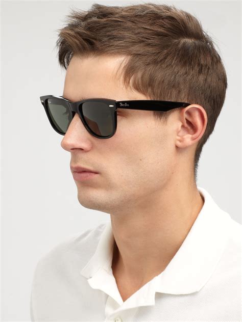 what are wayfarer style sunglasses